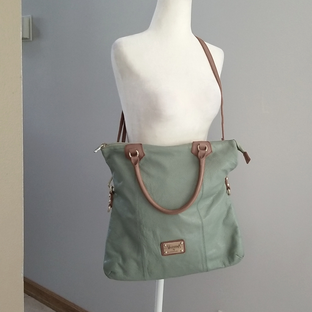 Valentina Italia Aqua leather bag